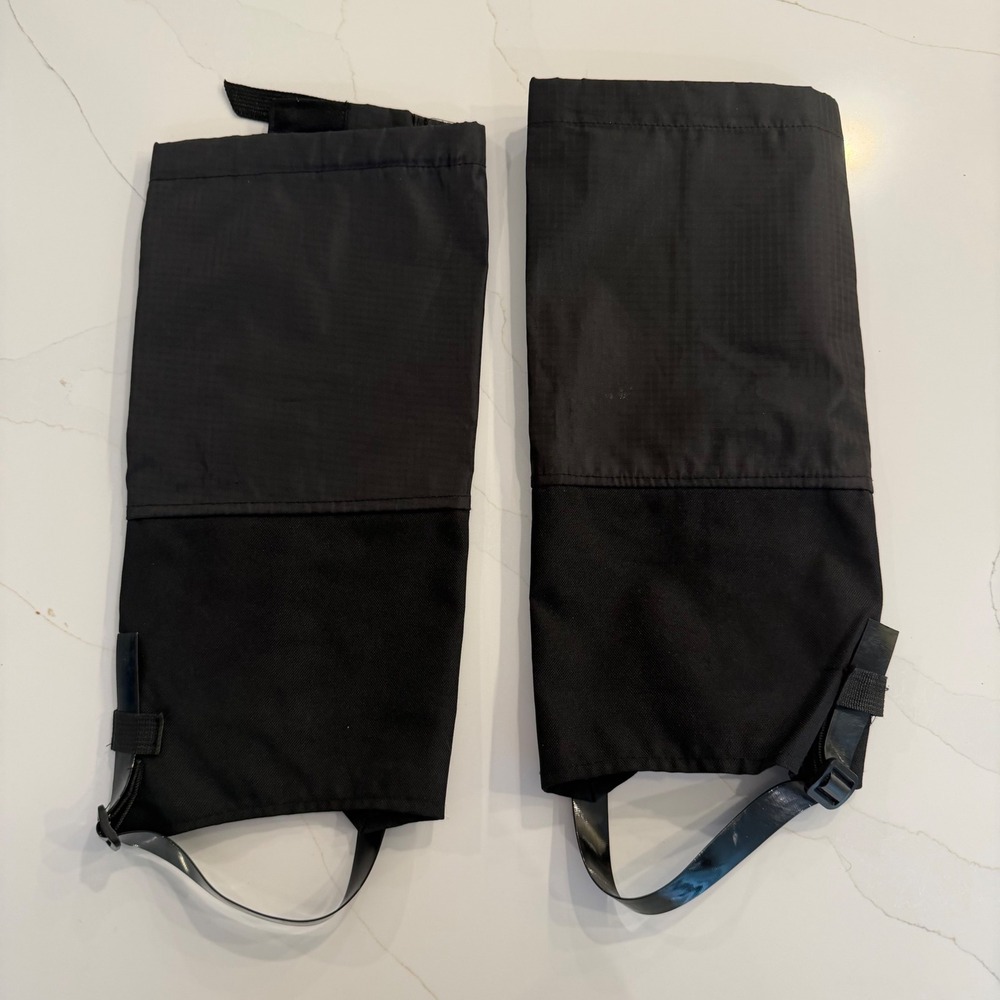 Unigear Black Waterproof Hiking Leg Gaiters Small Adjustable Snow Boot Covers